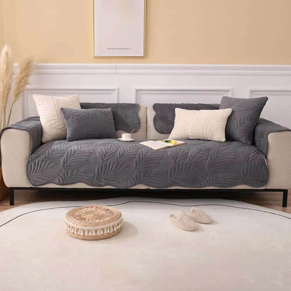 Home Decoration Milk Velvet Leaf Pattern Sofa Cover Nordic Style Non-slip Couch Cover Washable Warm Sofa Mat Winter