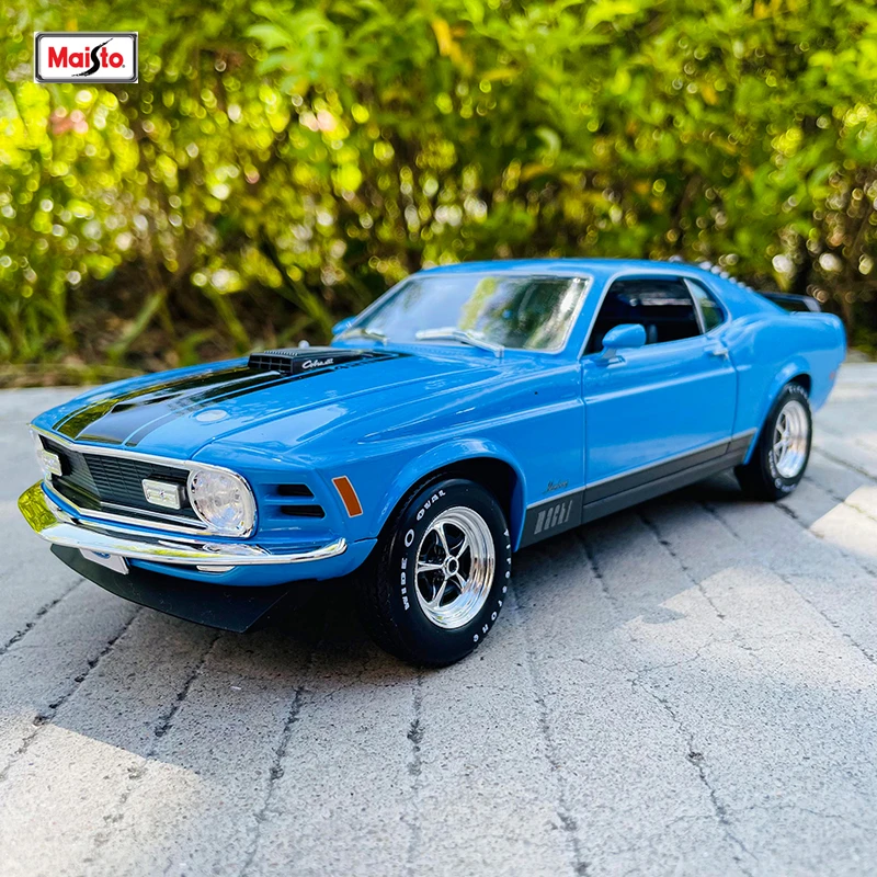 1/18ミニカー　フォード マスタング Mach 1 ミニカー 1/18 1972 マスタング マッハ1 白色 1972 Ford Mustang