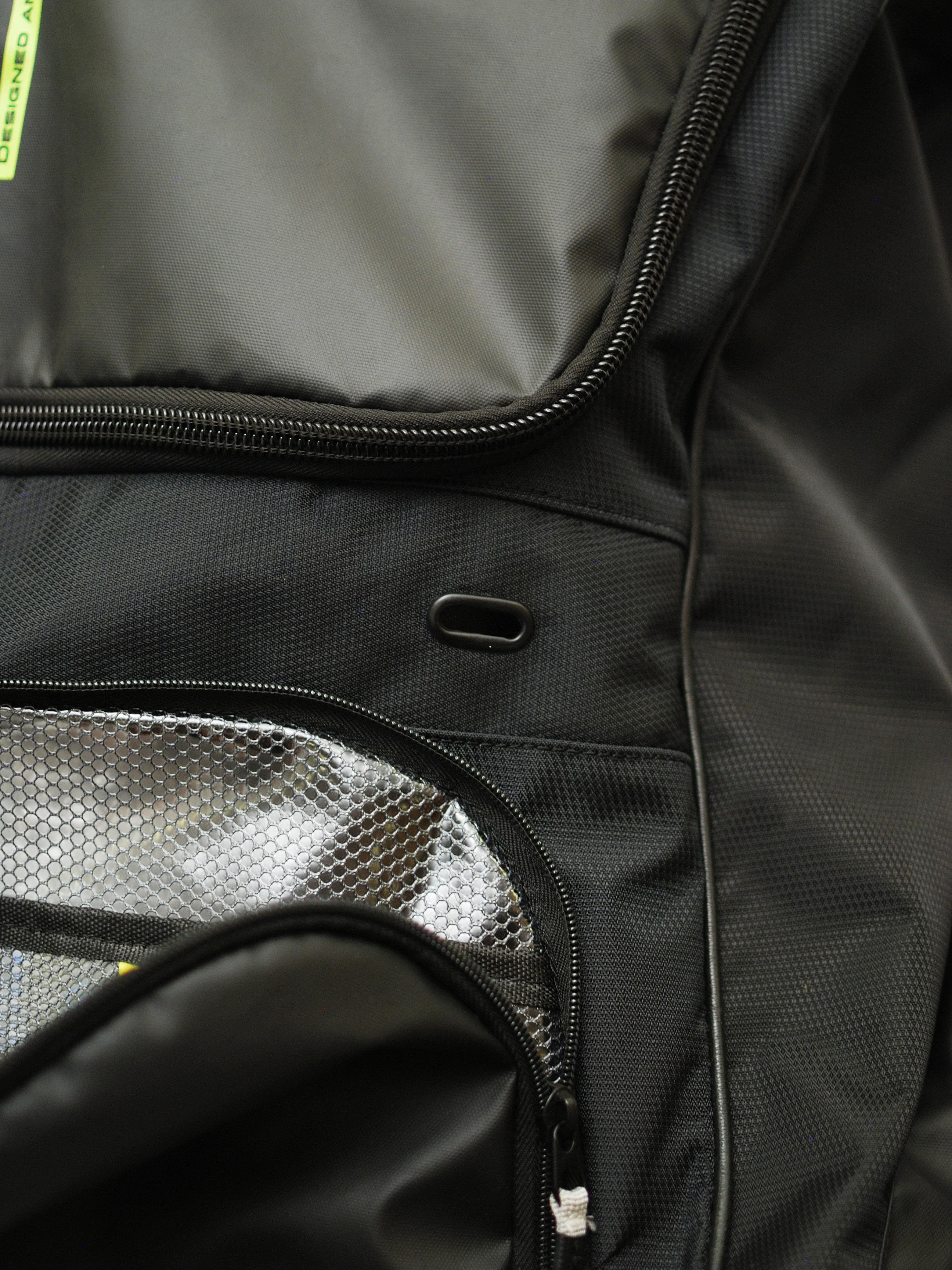 hockey travel bag, hockey travel case, air case, protection gear equipment bag backpack wheeled