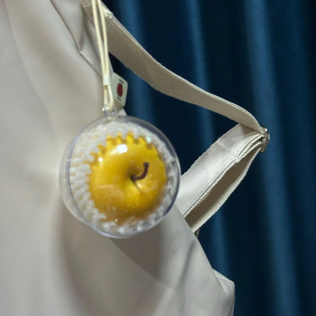 Simulated Fruit Keychain Car Ornament Cute Foam Fruit Pendant Decoration Bag Charm Hangings Auto Interior Decor Accessories