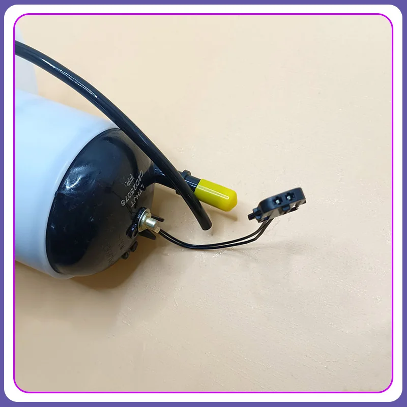 Fuel Filter C2D25076 C2Z10550 for Jaguar XF XJ XFR 2010-2014