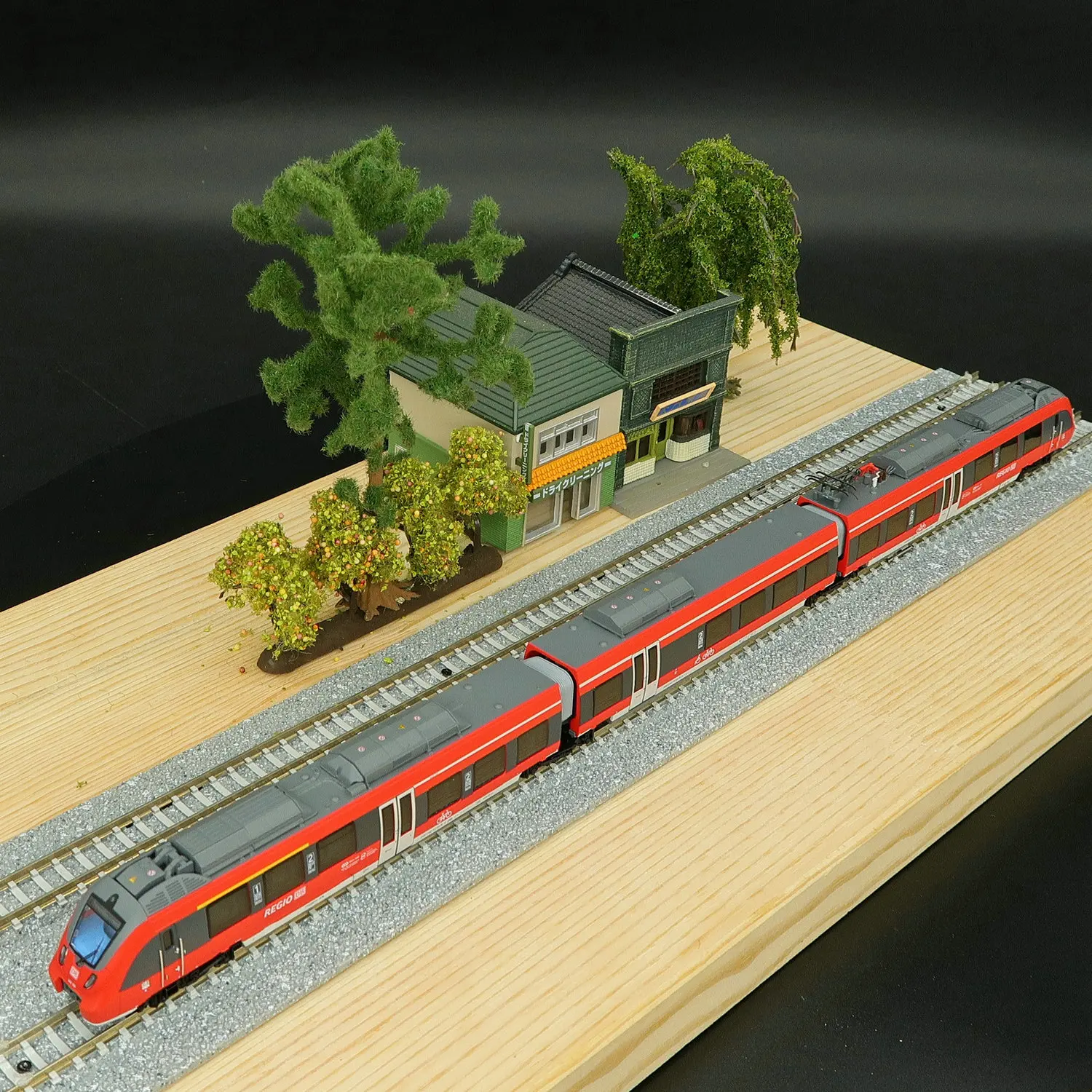 鉄道模型 PIKO DB Electric Railcar series 440 PIKO Train Model N Type 1/160 40208 DB Modern TALENT Intercity
