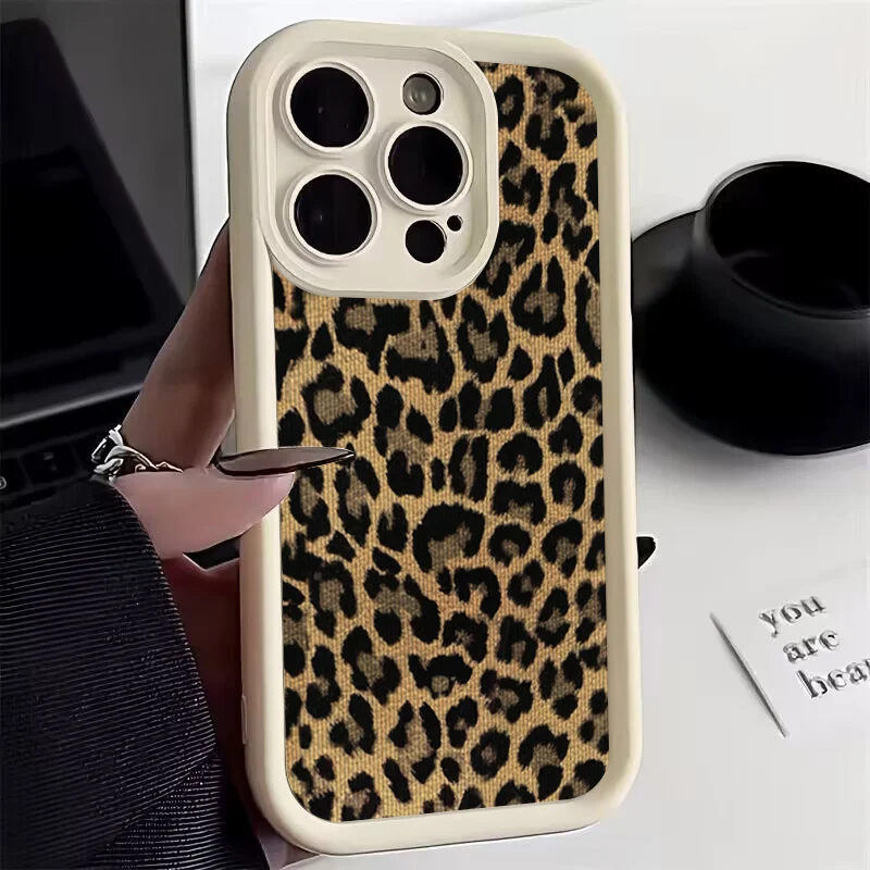 Custodia IPhone Personalizzata Stampa Leopardo | Nome Personalizzabile | Antiurto E Ricarica Wireless