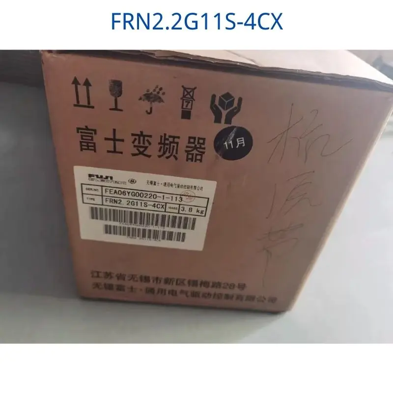 새로운 주파수 변환기 FRN2.2G11S-4CX 2.2KW 380V 기능 팩