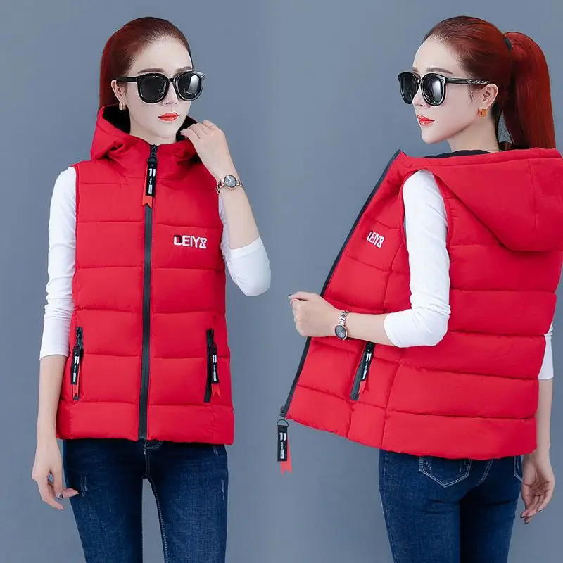 Winter Women's Fashion Contrast Color Hooded Sleeveless Cotton Vest Short Warm Korean Comfortable and Versatile Kam Shoulder Top