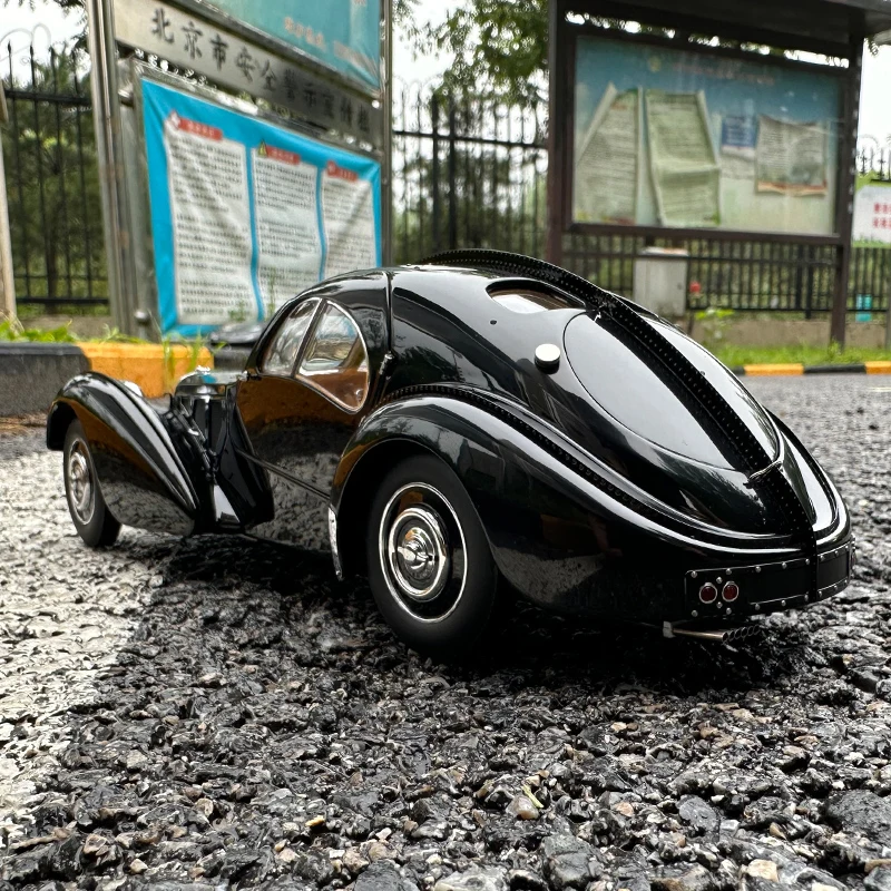 Autoart-modelo de coche Bugatti 57sc 57S ATLANTIC, colección de regalo para amigos y familiares, 1/18