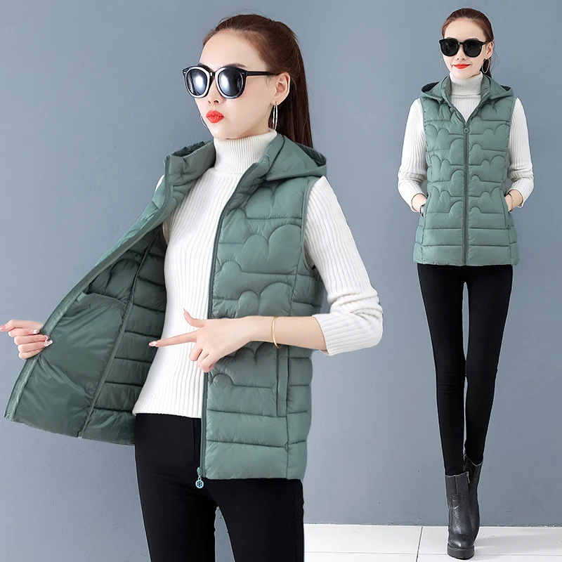 

Frauen Winter Westen Mit Kapuze 2022 Neue Kurze Helle Farbe Weste Baumwolle Padded Jacke Ärmellose Weibliche Winter Weste Weste