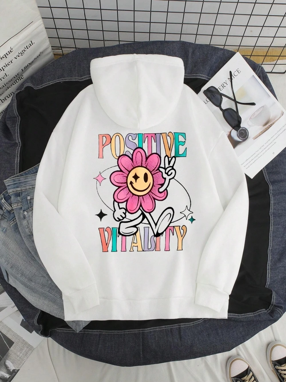 

Positive Vitalty Smiling Flower Women Sweatshirt Fashion Casual Hooded Vintage Loose Hoodies Korean Fleece Warm Female Clothes