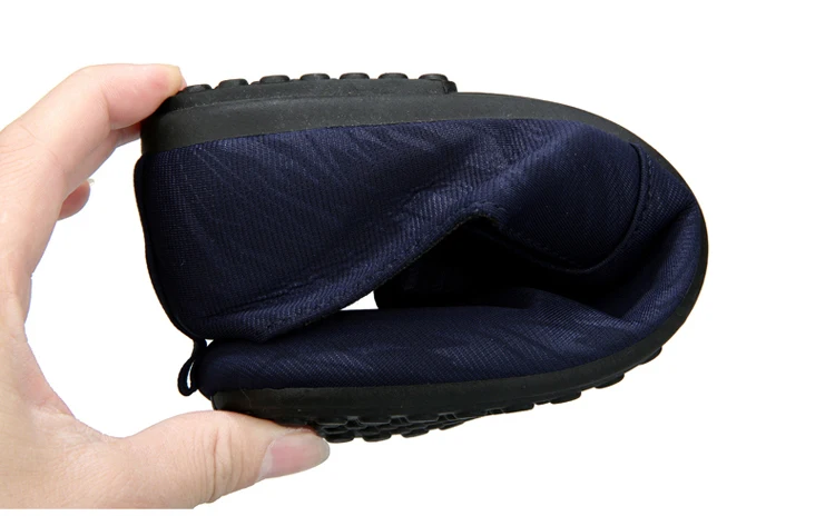 2022 Frühling und Herbst Herren trendige lässige vielseitige Fahrmokassins – faule Slip-On-Schuhe für Herren, erhältlich in Schwarz und Blau – Detail 5