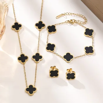 Fashionable And Elegant Luxury Stainless Steel Four-Leaf Clover Necklace And Bracelet Jewelry Set, Polished Flower Necklace