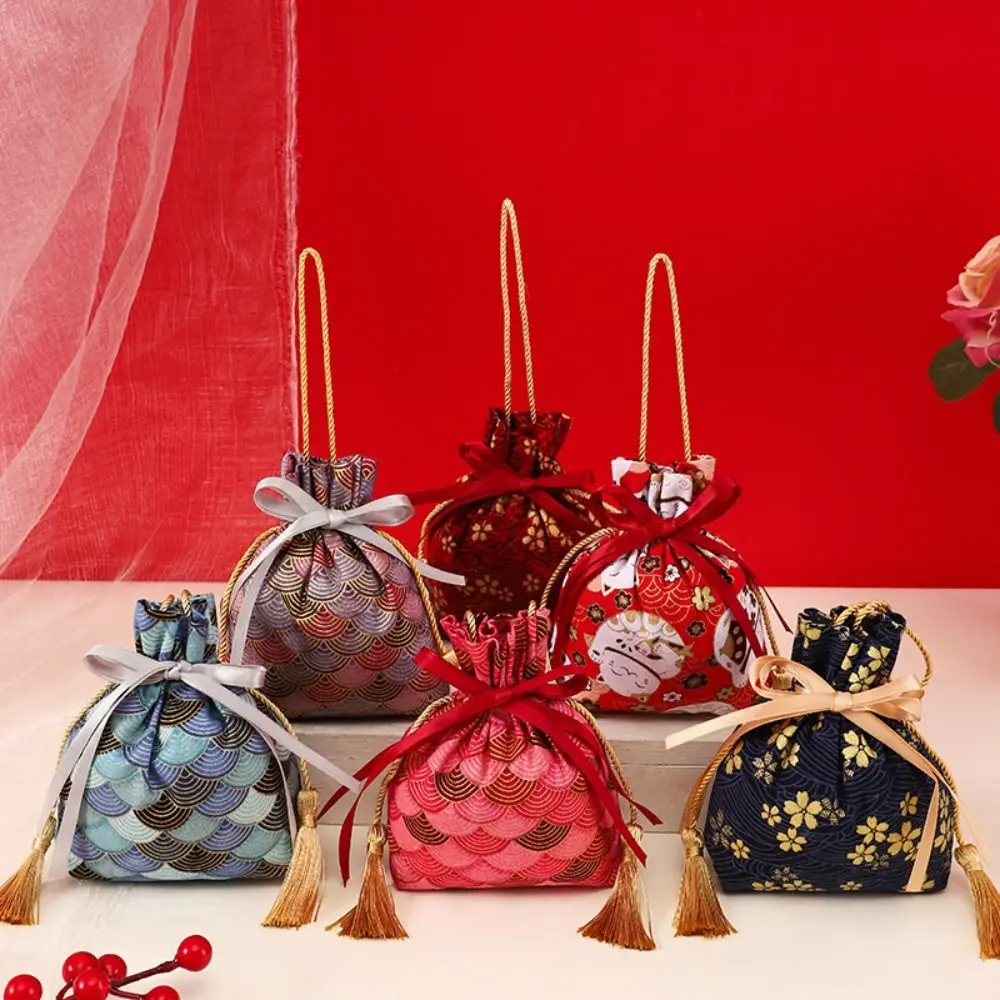 

Satin Ribbon Tassel Drawstring Bags Festival Wedding Candy Gift Pouches Flower Pattern Pouch Party Supplies