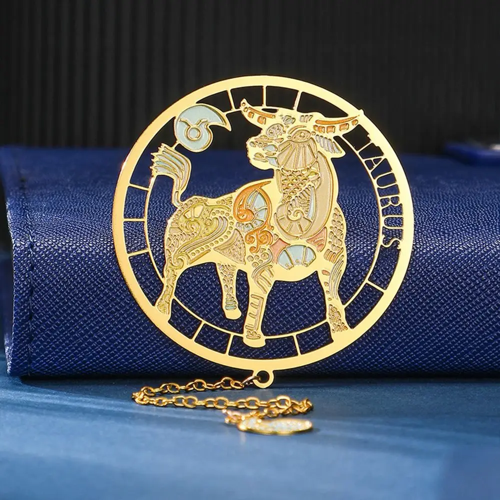 

Exquisite Student Office Stationery Book Lover Creative Metal Brass Book Clips Hollowed Out Page Marker Pagination Mark
