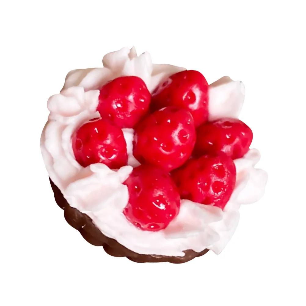 

Dollhouse Decoration Accessories Mini Strawberry Pies Toys Miniature Food Kitchen