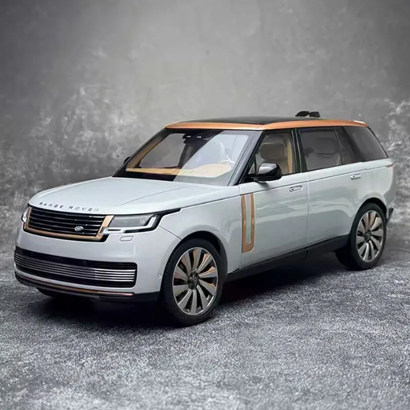 LCD 1/18 Scale Range Rover 2020/2022 Land Rover SV Off-Road