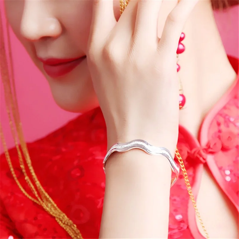 Bangle Bracelet Luxury Wavy Open Bangle Bracelet for Women Frosted Women Bracelet Double Line Ring Love Interwoven Water Ripple Jewelry