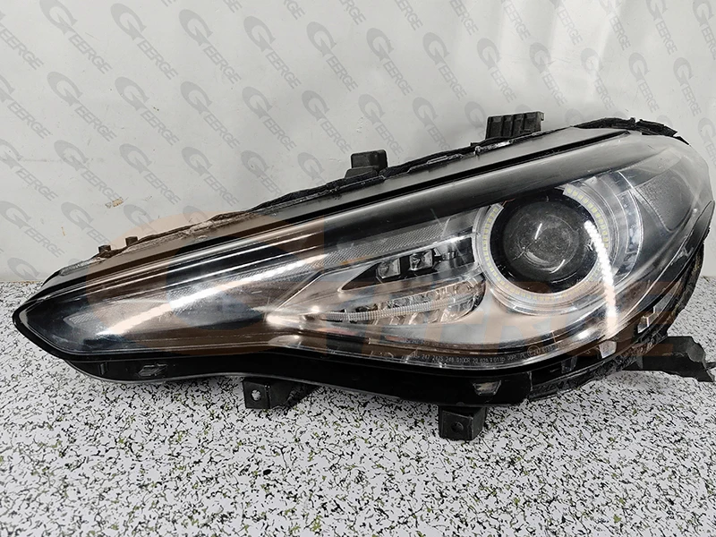 ALFA ROMEO Giulia Super フロントウインカーレンズ＆ベース For Alfa Romeo Giulia 952 2015 - 2018 2019 2020 2021 Ultra