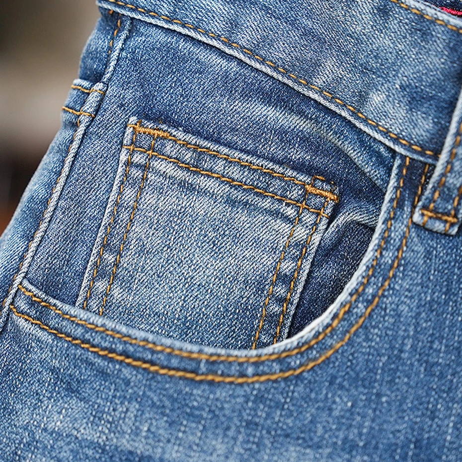 44 Plus Szie Denim Shorts Men Summer Fish Embroidery Jean Shorts Fashion Streetwear Carp Embroidery Short Pants Male Big Size 44