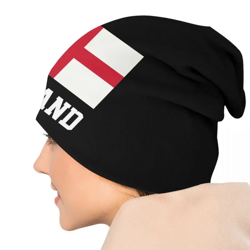 Рисунок 5 - Шапочки с британским флагом