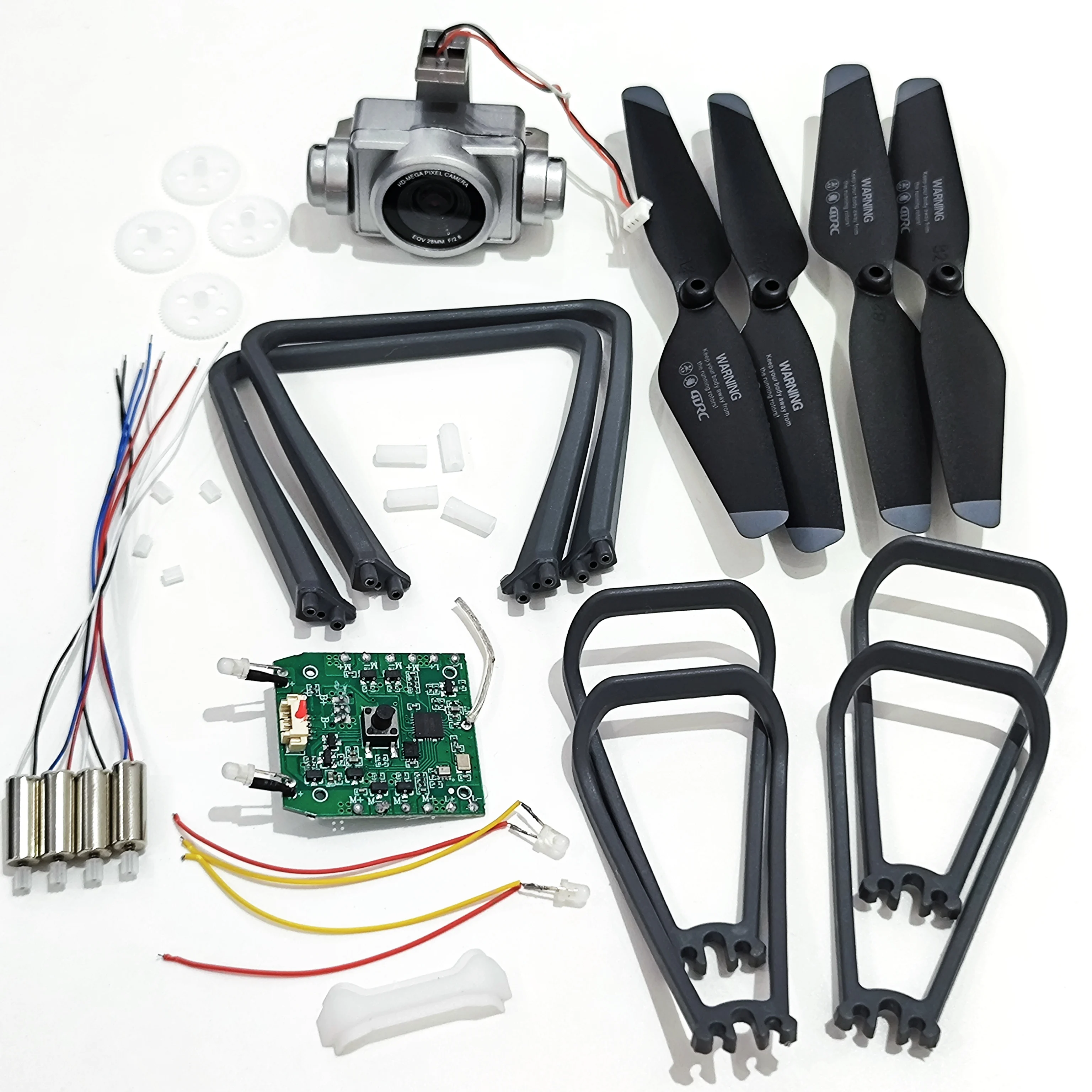 Mini drone de poche avec moteur sans balais et caméra HD en vol stationnaire dans un salon