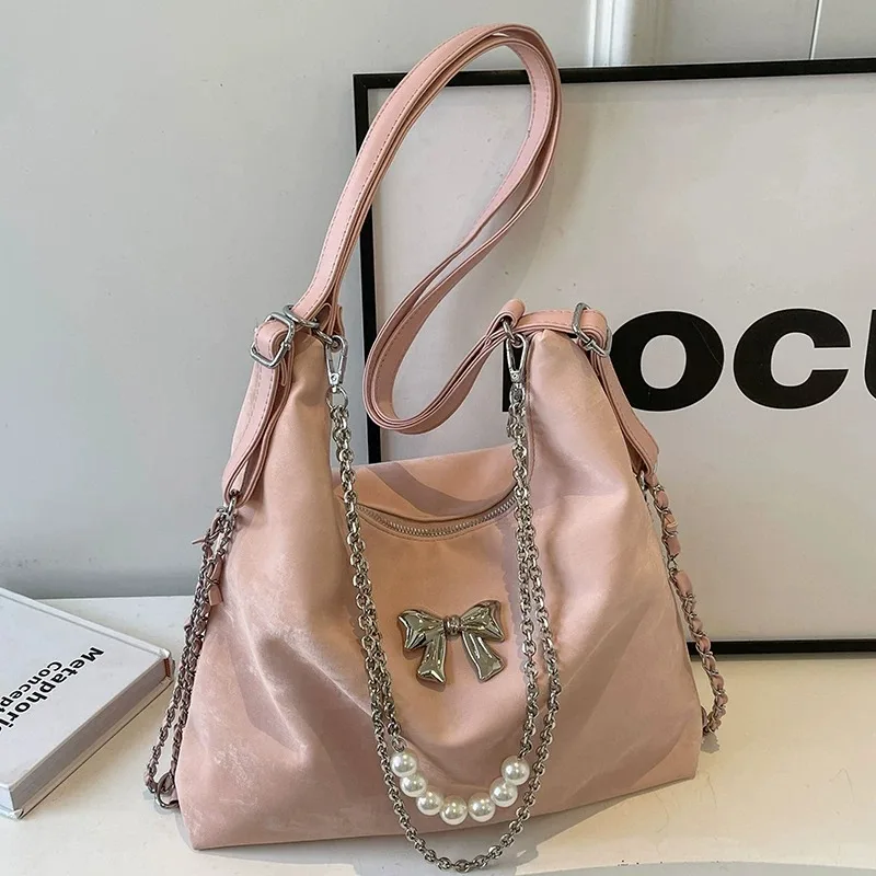 Elegant Silver Large-Capacity Tote Bag with Chain Strap - Perfect