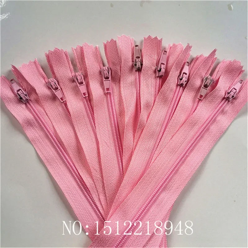 100pcs Assorted Color Nylon Coil Zippers for Tailoring and Crafting