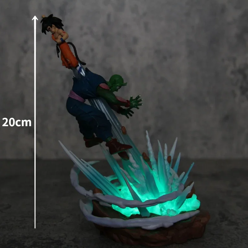 Grande Figurine Dragon Ball Z – Son Goku VS Piccolo 22 Cm PVC Neuve Sous Boîte