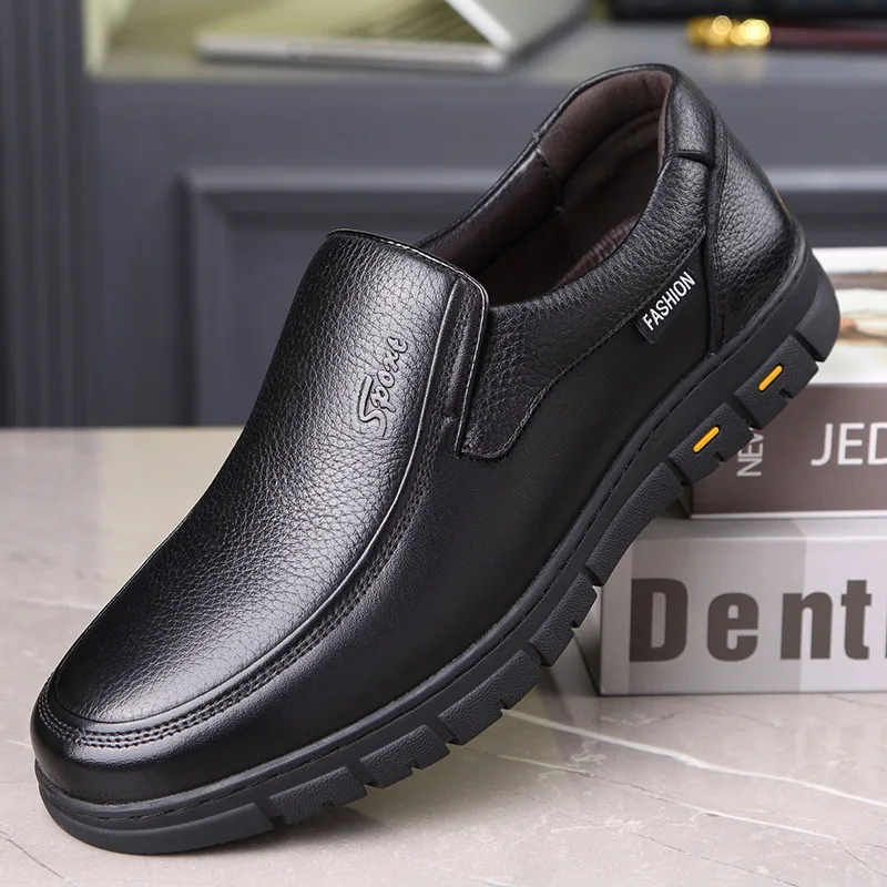 

Men's Casual Leather Shoes Leather Top Layer Warm Dad's Shoes Large Men's Shoes Middle-aged And Elderly Shoes Plus Size 38-46