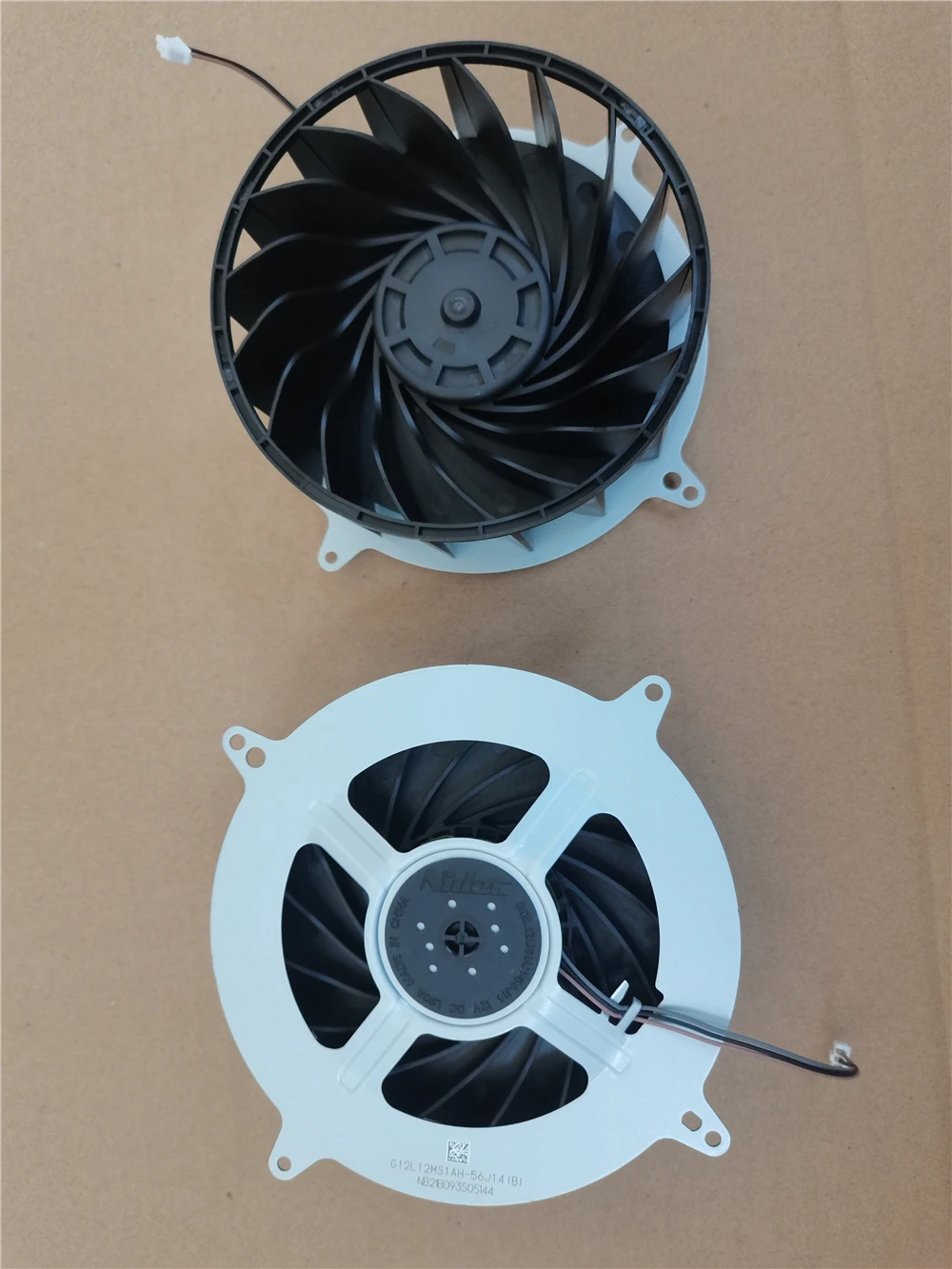 Radiação Interna Ventilador para Sony Ps5 Consoles 17 Lâminas G12l12ms1ah56j14 Ventilador Mais Frio Kbs1212hgg4e 12047ga12m-wb01 - Imagem 3
