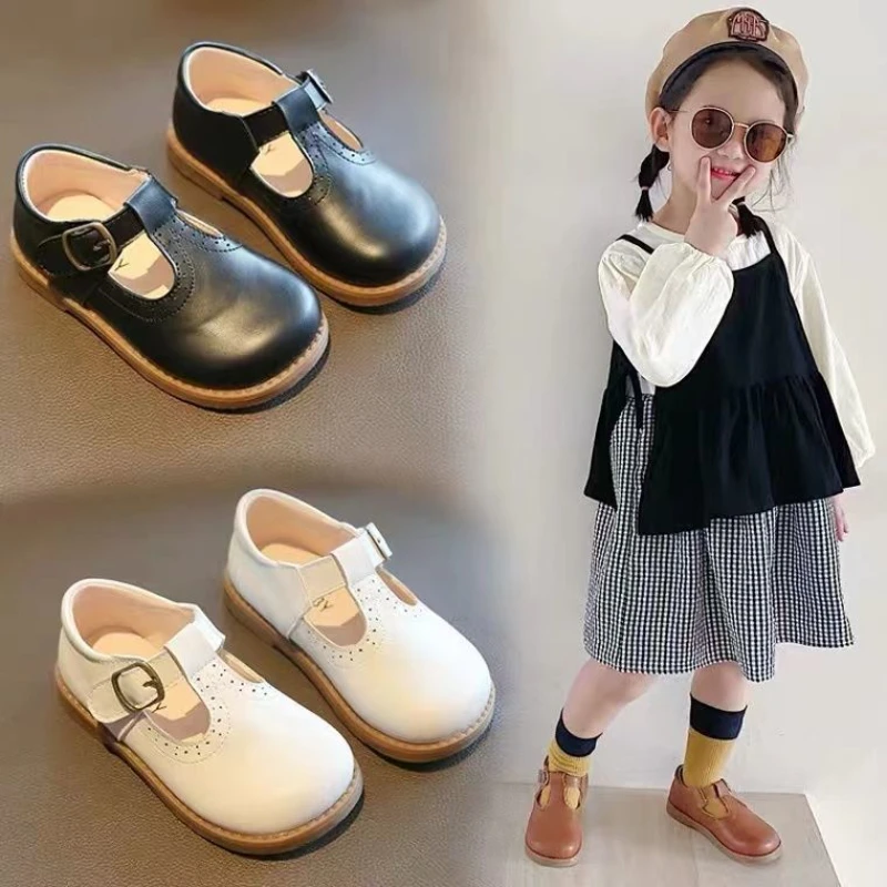 

School Kids Shoes Fretwork Platform Girls Princess Shoes T-Strap Buckle Mary Janes Shoes Baby Children Leather Shoes Black Brown