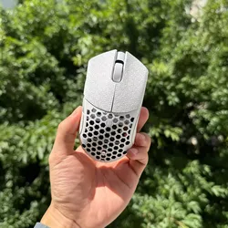 Ultraglide Mouse Anti - Slip Sticker Set - Non - Slip, Anti - Sweat, Ultrathin Snowflake Design (White model 3)