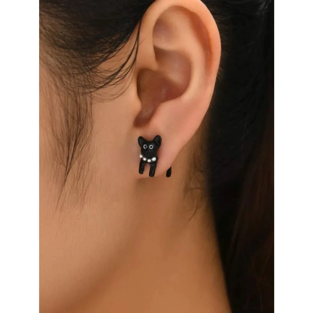 Fashion Cute Animal Stud Earrings Women Cartoon Small Black Cat Bear Shark Dinosaur Earring Ear Stud Girl Funny Jewelry