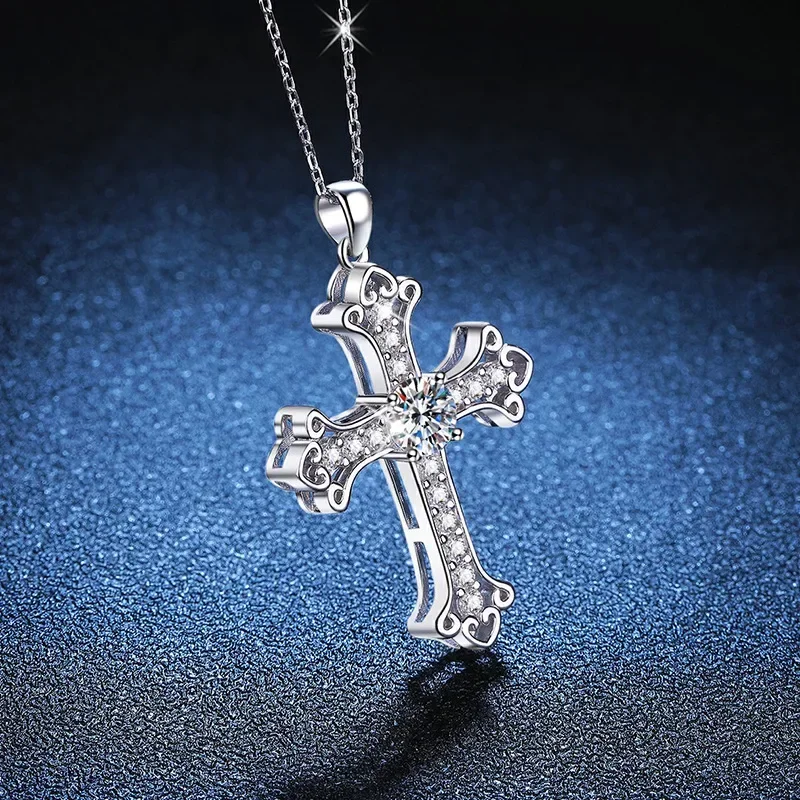 Cross 1ct D Color Moissanite Pendants Necklaces 925 Sterling Silver Trendy Luxury Diamond Clavicle Necklace for Women Jewelry