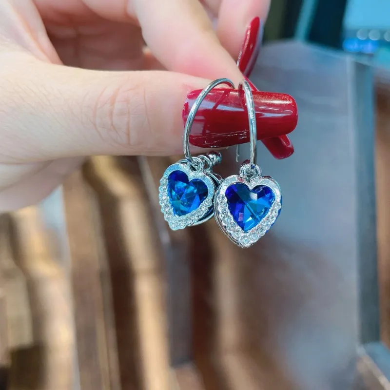 Fashion Heart Shaped Blue Rhinestones Earrings Women Exquisite Blue Zircon Love Earrings Pendientes Largos Mujer Originales