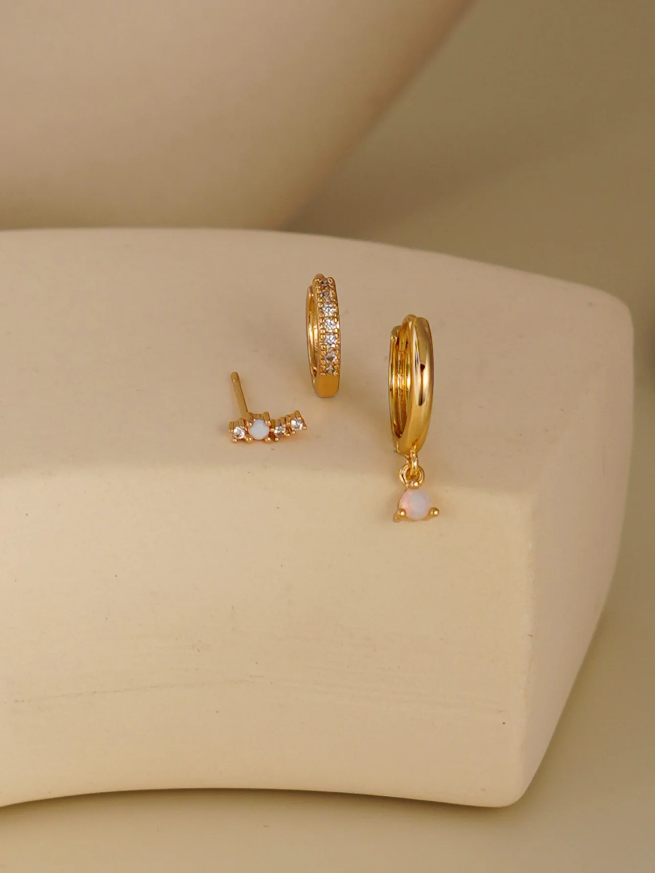3pcs Minimalist Synthetic Zircon Inlaid Earrings for Women