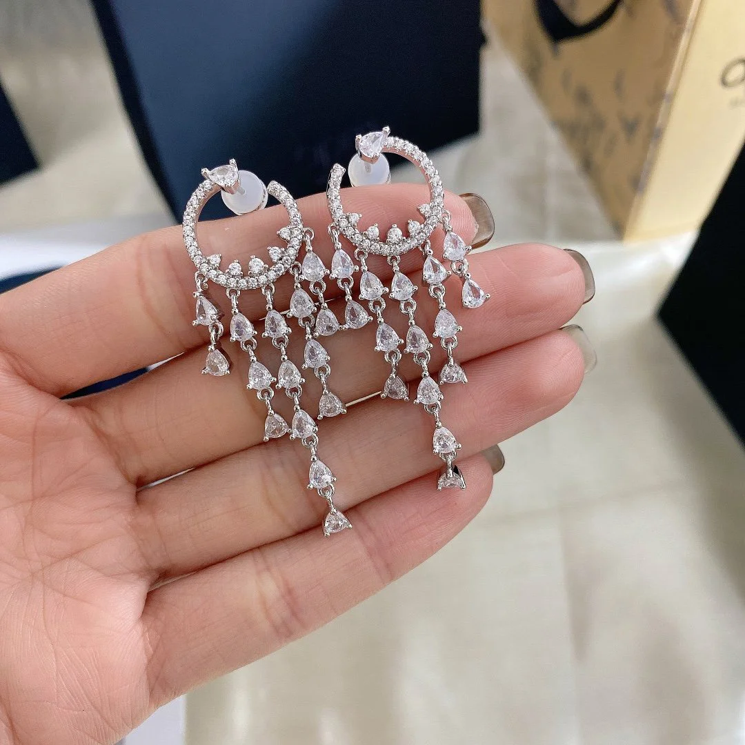 2022 Hot Brand Water Drop Zircon Earrings Earrings Simple And Generous Fashion Versatile Banquet ExquisiteEar Studs
