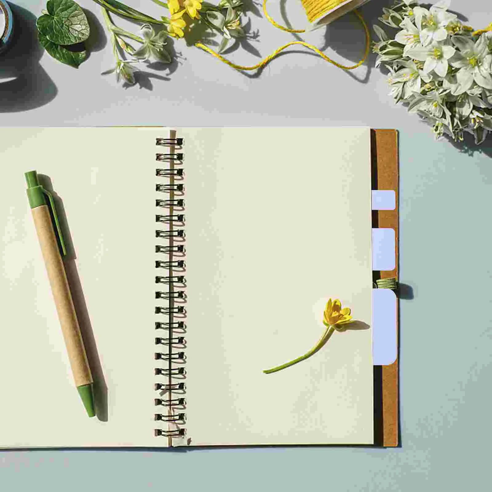 Рисунок 6 - Клейкие маркеры для чтения