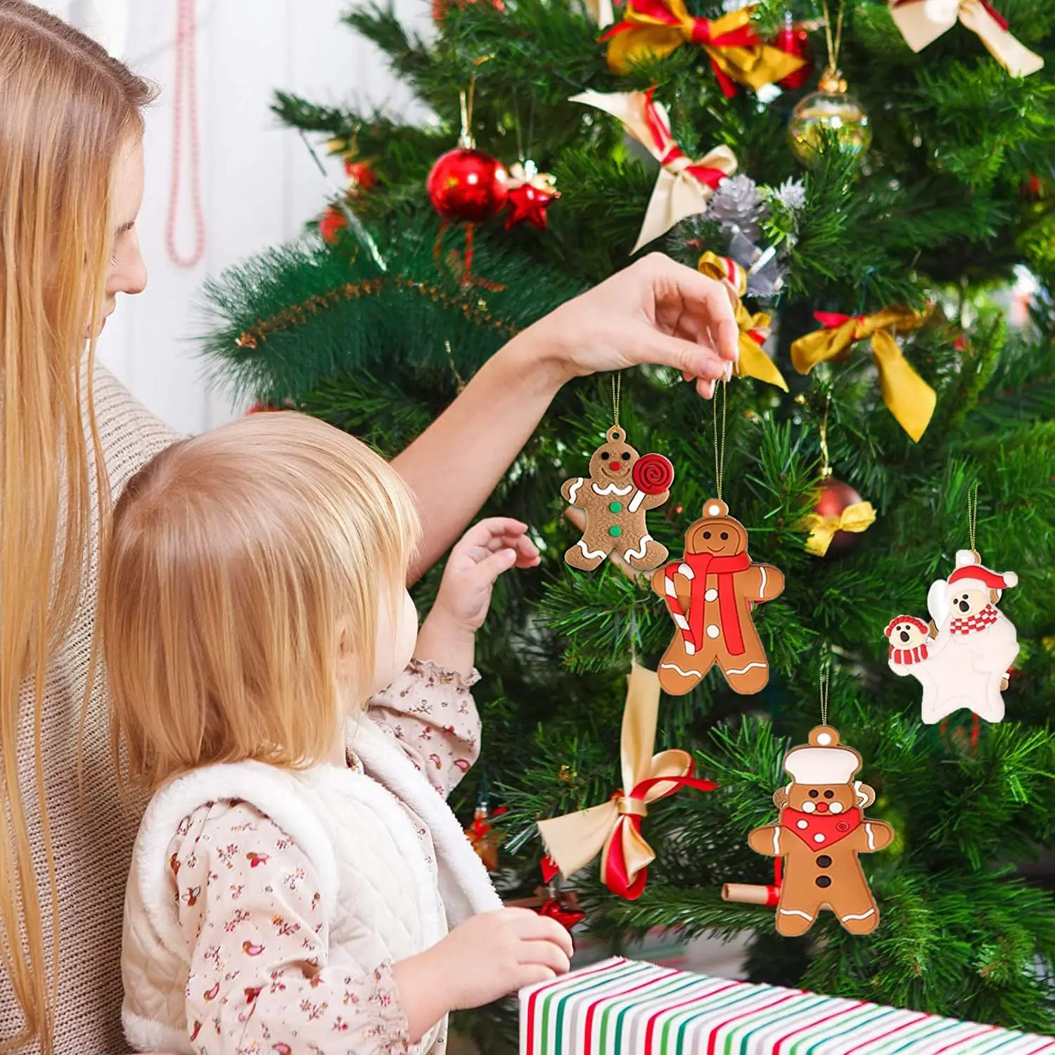 Gingerbread Man Ornaments for Christmas Tree Gingerbread Figurines Pendants Ornaments New Year Tree Hanging Decorations