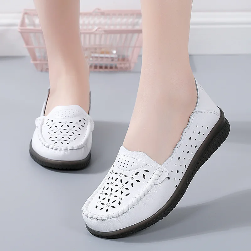 

2022 Women Slip on Sneakers Shallow Loafers Vulcanized Shoes Breathable Hollow Out Casual Ladies Shoes Woman Plus Size Dropship