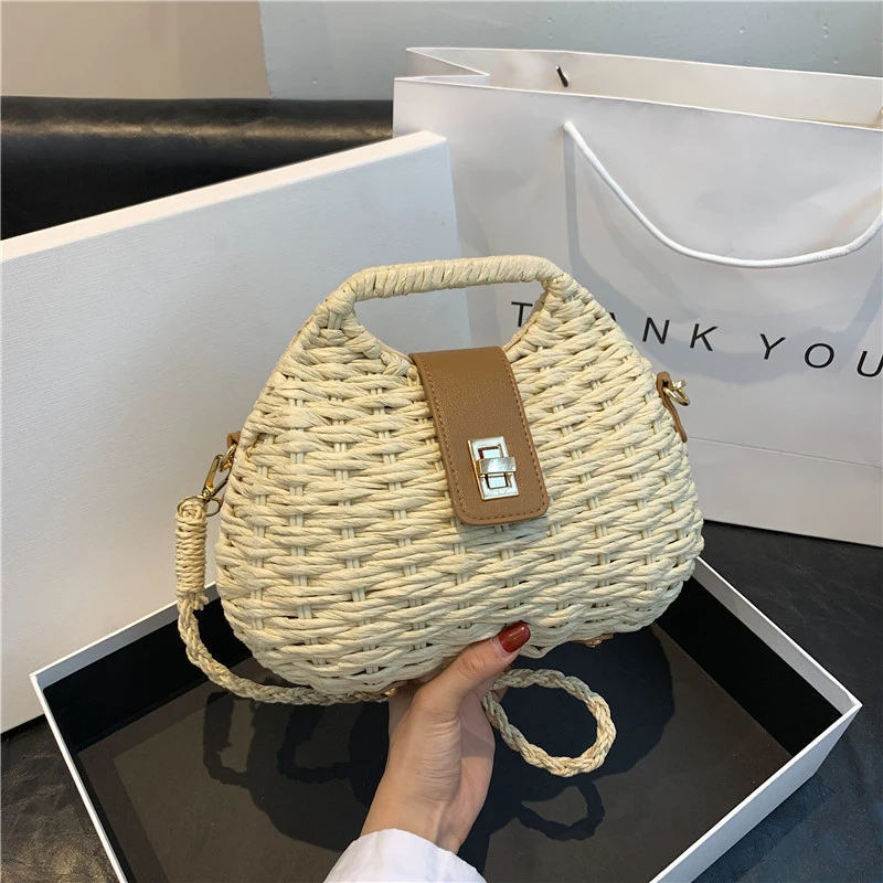 Рисунок 4 - Дизайнерская плетеная Сумка из ротанга