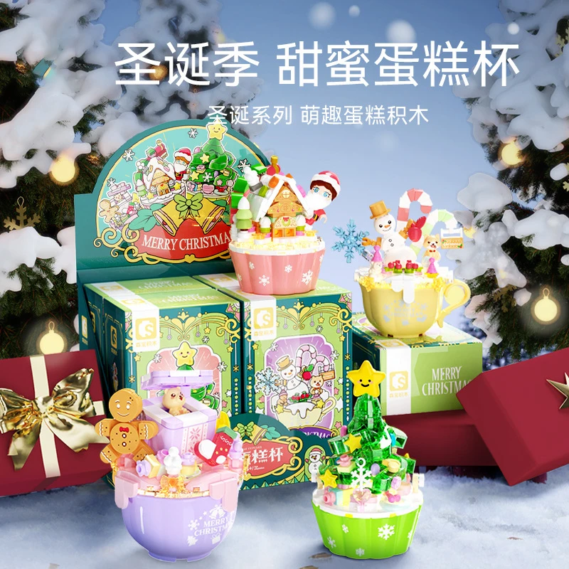 

Winter Christmas Gingerbread House Cake Santa Claus Snowman Gift Box Building Block Toys Gifts