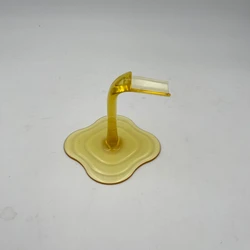 Creative Spilled Wine Bottle Holder for a Fun and Unique Display (Yellow)