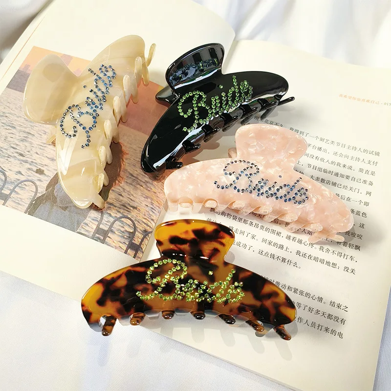 KoreanNewFashion10CMLargeHairClipClawAdvancedSenseAlphabet