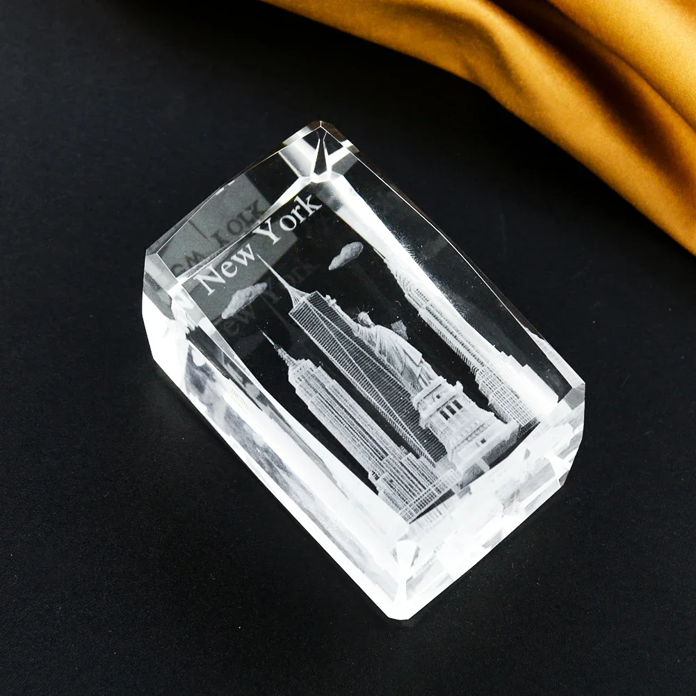 

1PC 3D Crystal Carving Empire State Building Statue of Liberty "New York" Decoration Home Paperweight Wedding Centerpiece Crafts