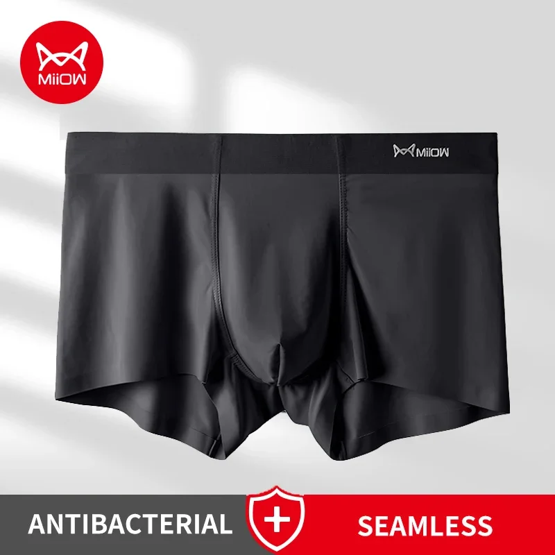 MiiOW Ice Silk Men's Boxers Briefs Graphene Antibacterial