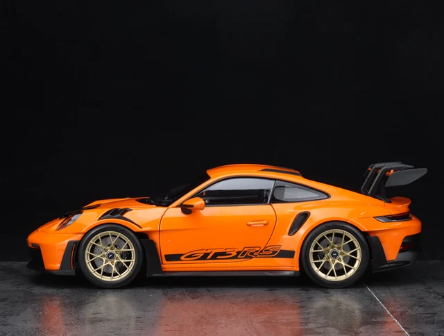 205-202 ノレブ 1/18 ポルシェ 911 GT3 RS 2022 205-202 ノレブ 1/18