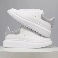 Chaussures élégantes pour femmes, baskets blanches à semelle épaisse, chaussures vulcanisées avec hauteur interne accrue pour hommes et femmes 6