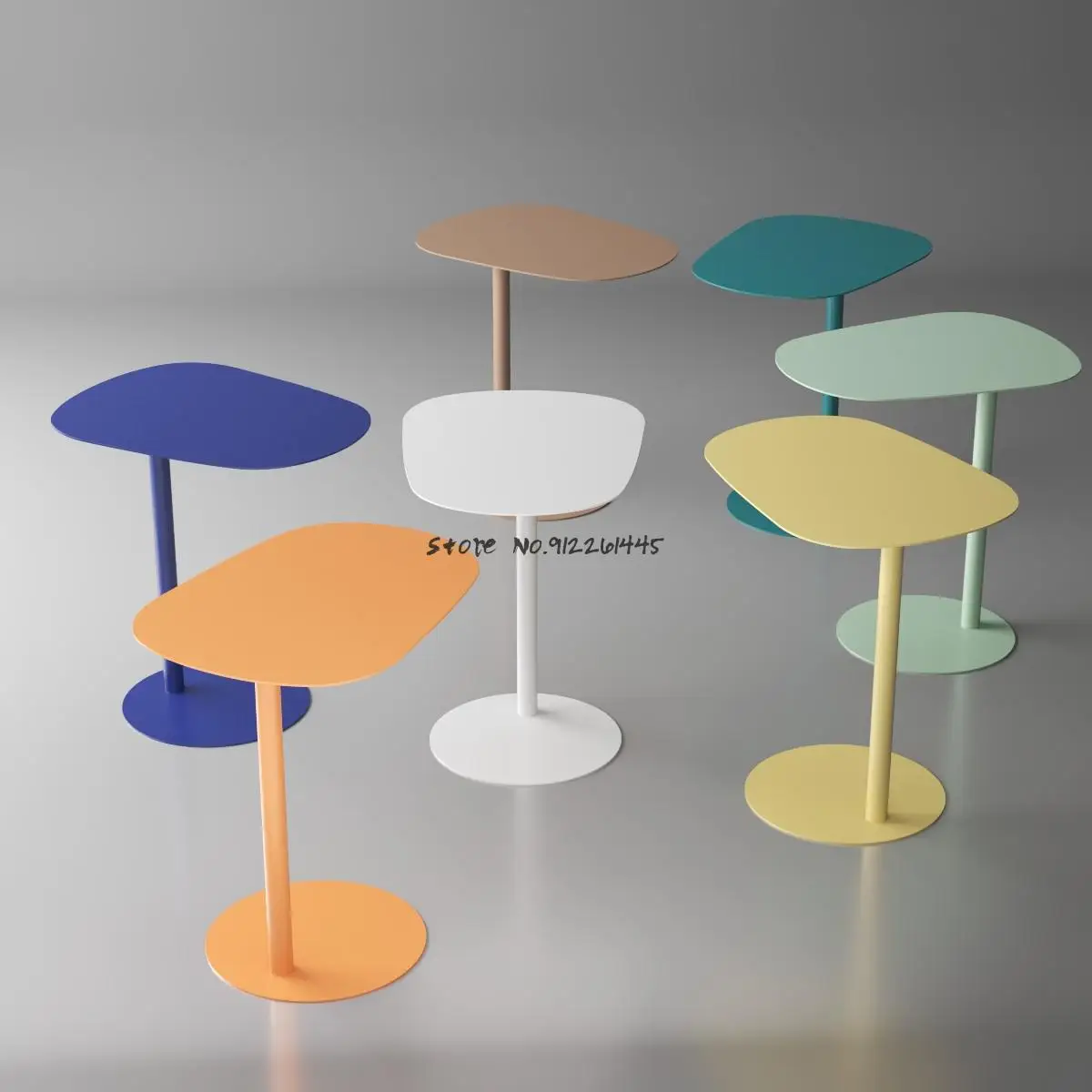 ブランド直営 モダンな北欧デザインのリビングルームのソファ デザイナーの家具 デラックス ファミリー メタル ベッドサイドテーブル 日本未入荷 入手困難 Rcautomacaocomercial Com Br