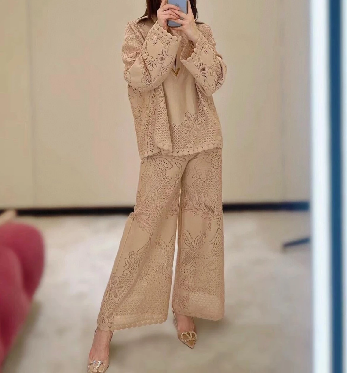 

Hollow Woven Position Flowers Long Sleeve Turn Down Collar Blouse Tops and Pants Set High Quality 2024