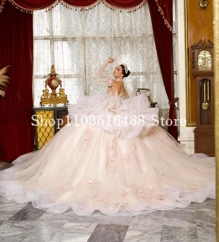 

Роскошное розовое платье принцессы Quinceanera 2024 роскошное платье с длинным шлейфом и вырезом сердечком со съемным рукавом 16