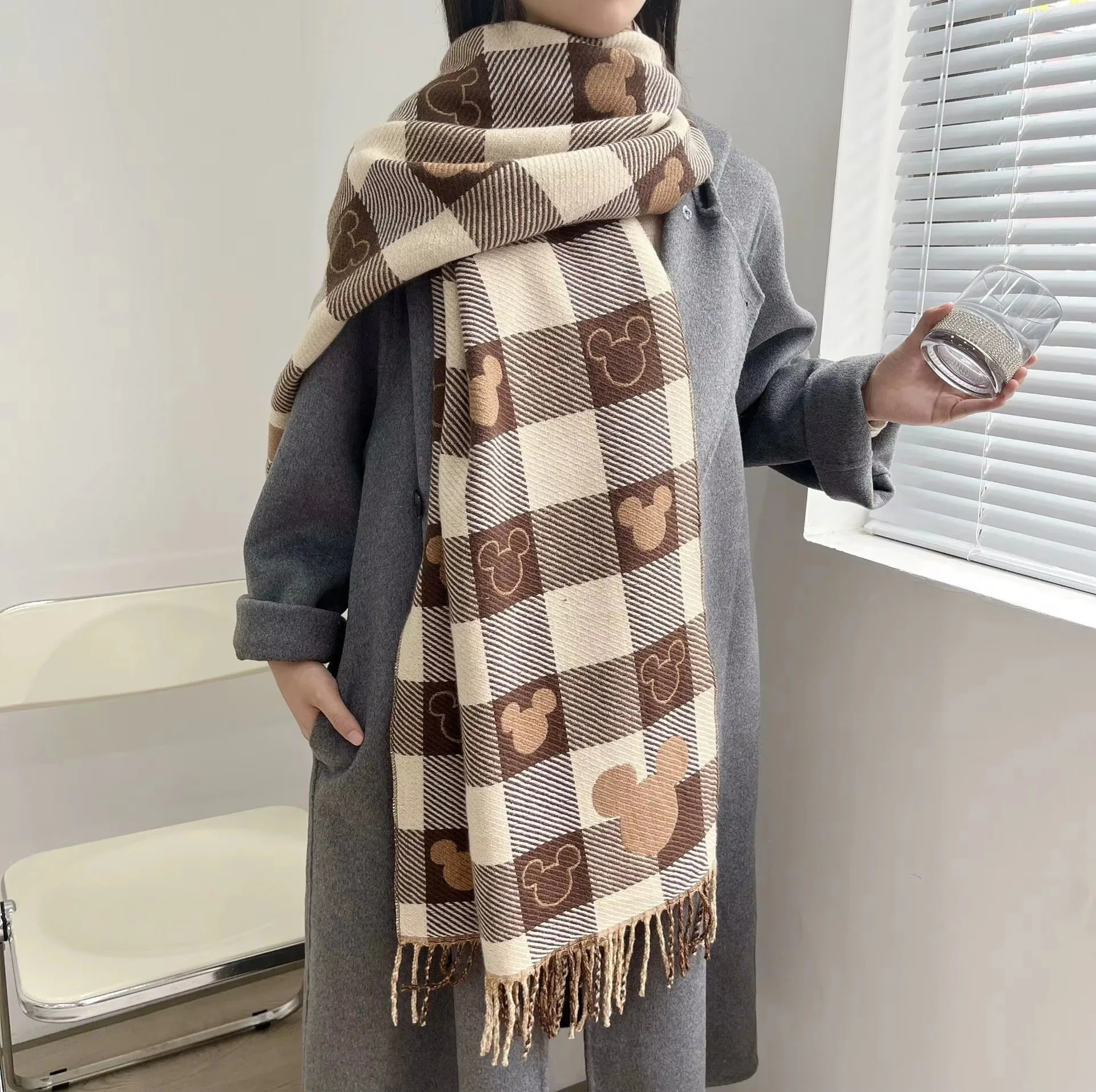 Anime Scarf Winter Mouse Head Scarf Women's Shawl